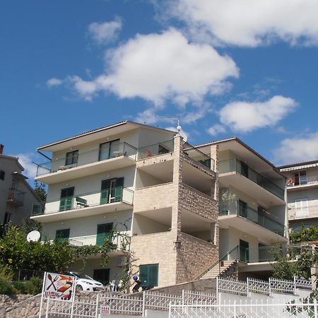 Apartment Villa Besker Makarska Exterior foto